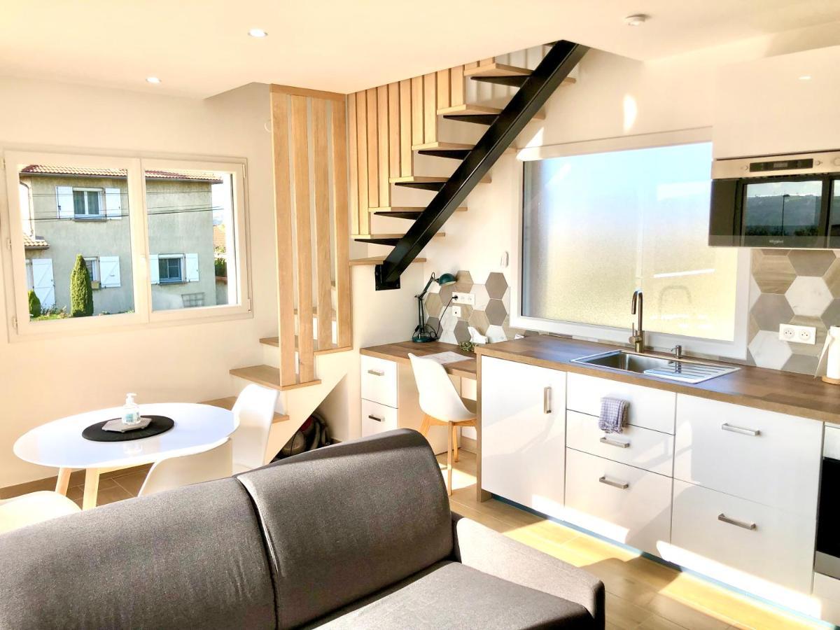 La Parenthese Balneo T2 Cosy De 40M² Avec Terrasse Ternay (Rhone) Exterior foto